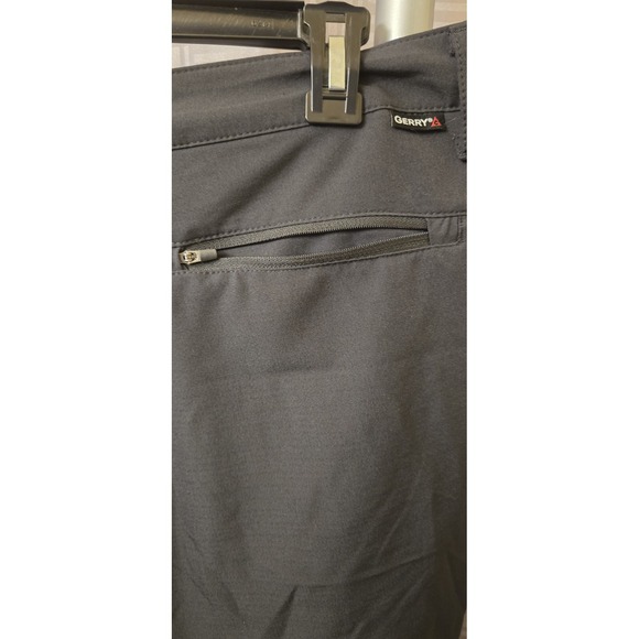 Gerry‎ Shorts Mens 36 x 9.5" Flat Front Chino Outdoor Black Pockets Casual Logo - Picture 7 of 9